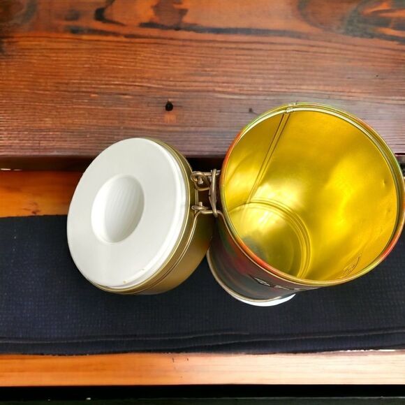 Bailey’s l 1994 Edition l Latched Canister l Collectable l Home, Bar Decor - Picture 4 of 9